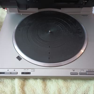 Technics SL DL1 linear tracking turntable in very good condition - 1980's image 1