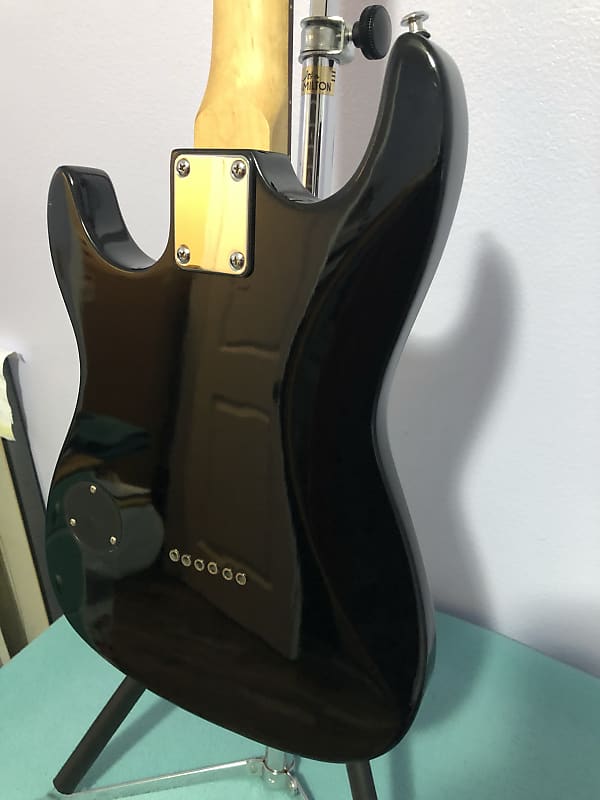Rocker! RG-80-SW 2011-12 Gloss Black w/ Spider-Web Body