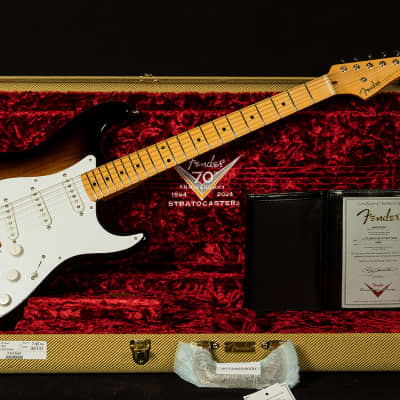 Fender Custom Shop Limited Wildwood 10 70th Anniversary 1954 Stratocaster - NOS image 7