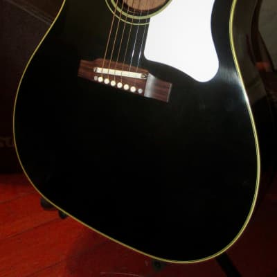 2017 Gibson Custom Shop 1960s J-45  Black w/ Original Case and Certificate image 1