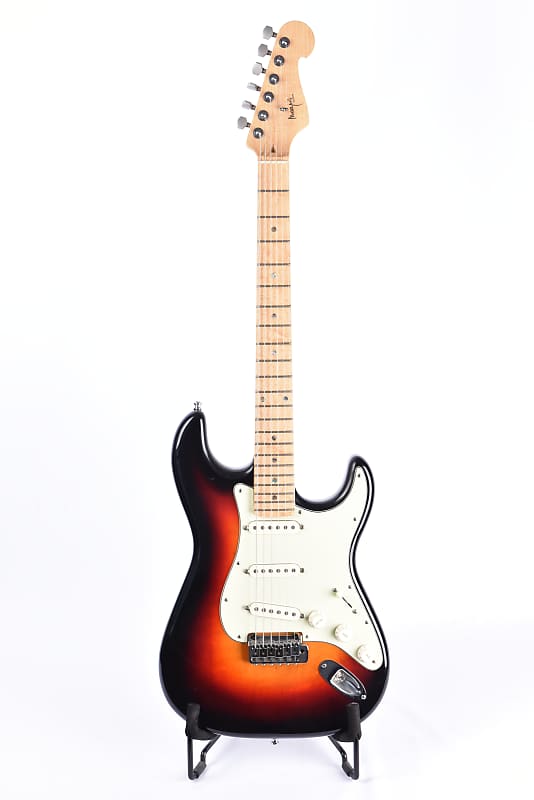 Magnus  Strat type guitar Sunburst image 1
