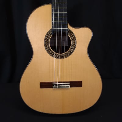 Jose  Ramirez Cutaway 2 Studio Classical Acoustic Electric Guitar SPRUCE Top w/Hard Case image 5