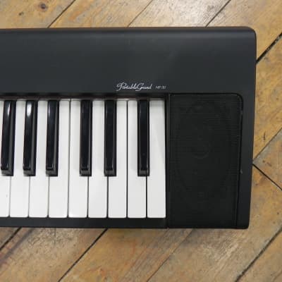 Yamaha NP-30 electronic piano demo: Ambient recording - YouTube