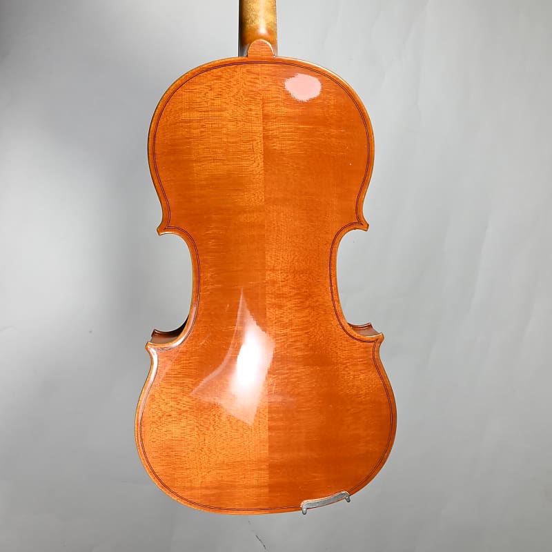 Suzuki Violin No. 330 (Intermediate), 4/4, Nagoya, Japan Suzuki Violin No. 330 (Intermediate), 4/4, Nagoya, Japan