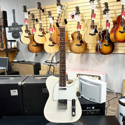 Fender American Vintage '64 RI Telecaster Electric Guitar in White Blonde w/ Fender Case 2016 image 8