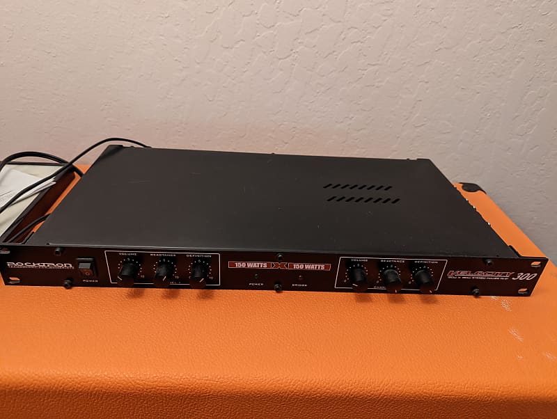 Rocktron Velocity 300 Power amp