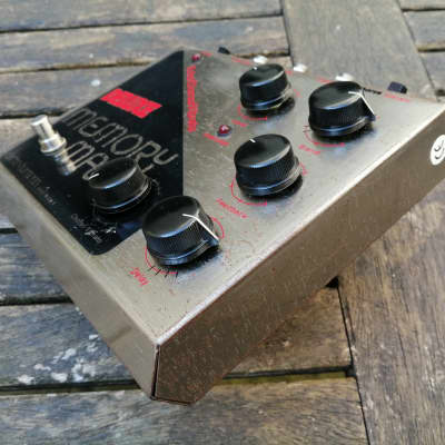 Electro-Harmonix Deluxe Memory Man 1990s image 5
