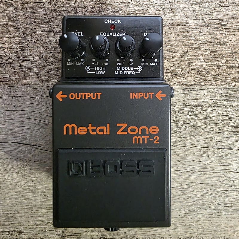 Boss MT-2