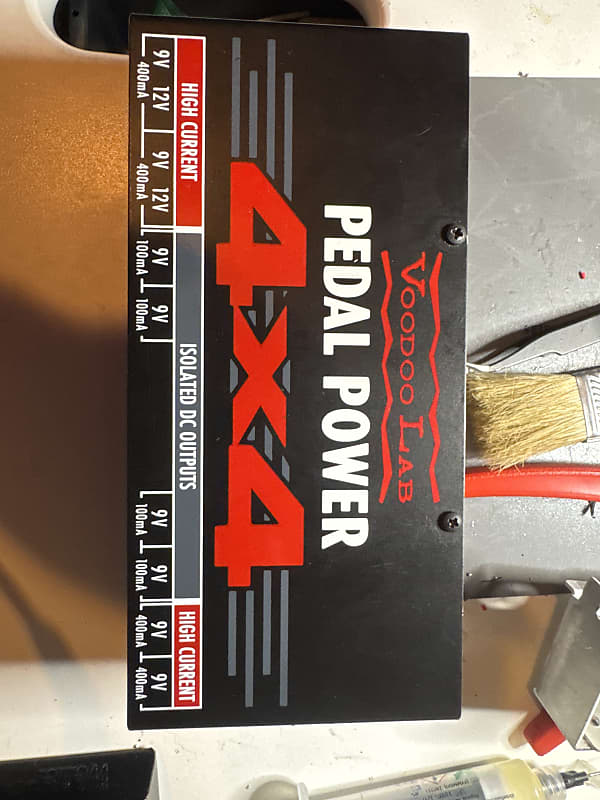 Voodoo Lab Pedal Power 4X4