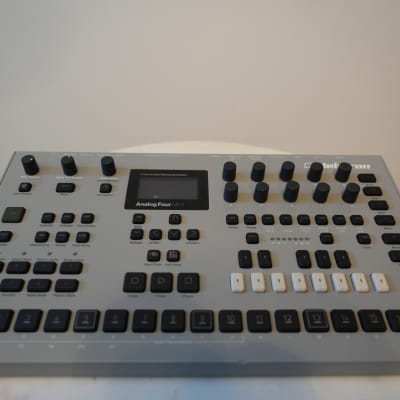 Elektron Analog Four MKII 4-Voice Tabletop Analog Synthesizer 2017 - Present - Grey