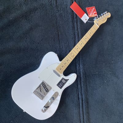 Fender Player Telecaster MN Maple Polar White #MX21217104 (8 lbs