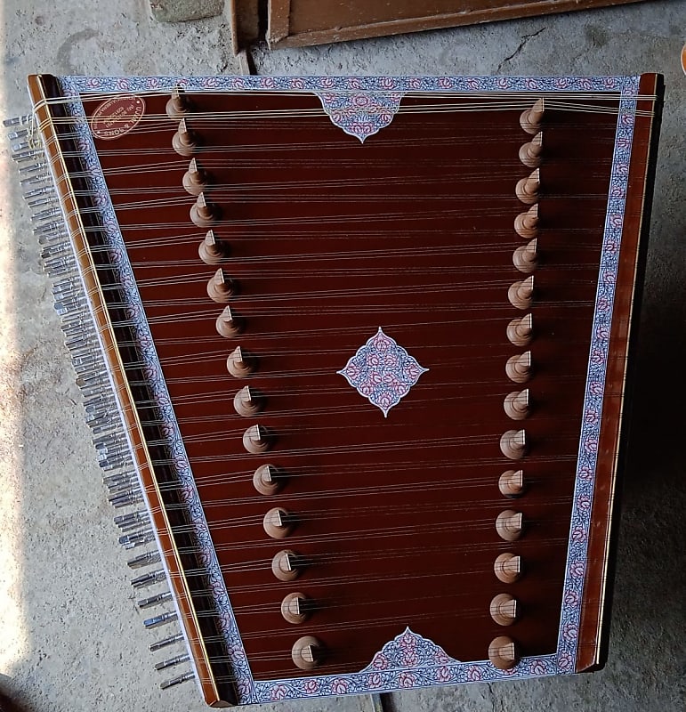 Santoor image 1