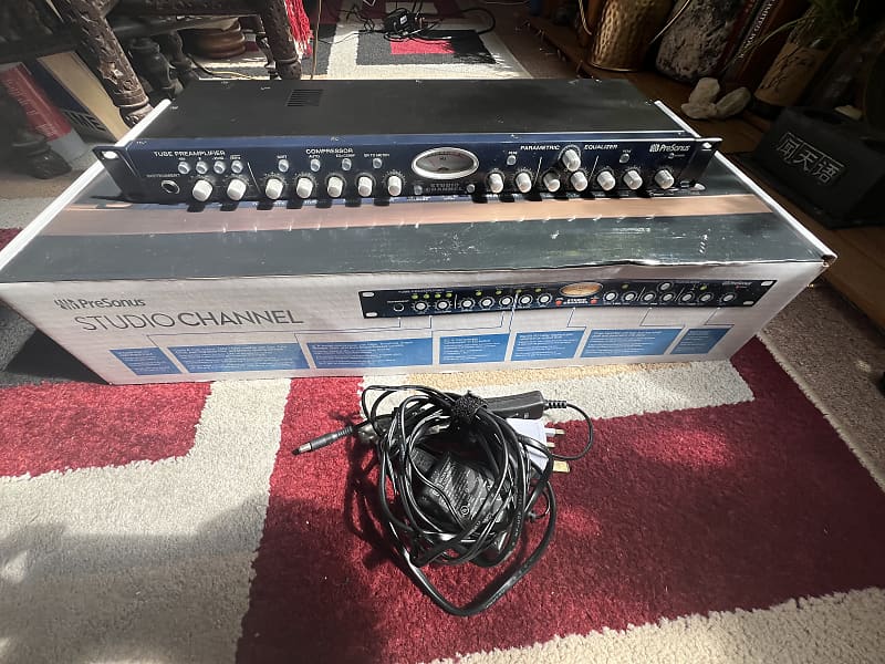 PreSonus Studio Channel - Professional Tube Preamp With Compressor