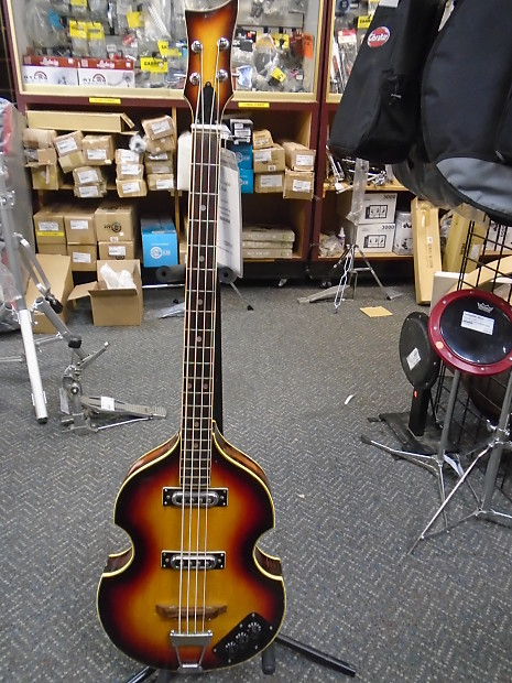 Hofner bass copy discount