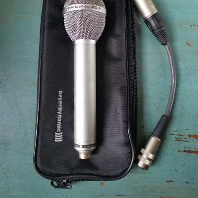 beyerdynamic M88 TG Dynamic Microphone With Hypercardioid Polar Patter –  Geek Guilt