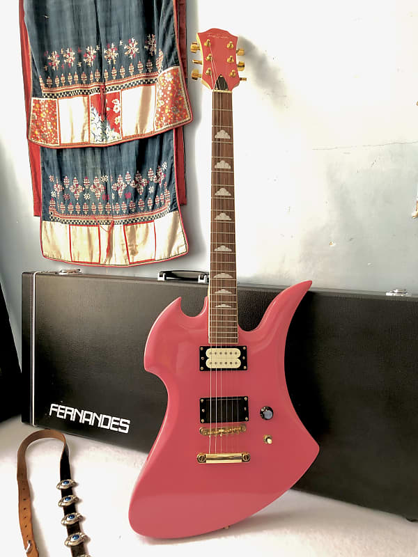 🌸Pink Spider 🌸1990 Tony Smith Smack 副廠牌 hide Pink Mockingbird signature  model MG X 300 电吉他 Guitar。(新品同樣) 松本秀 Burny FERNANDES MG -70x 80x 280x  115cgr