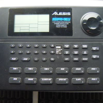 Alesis SR-16 Drum Machine-VGC-Post-Offers