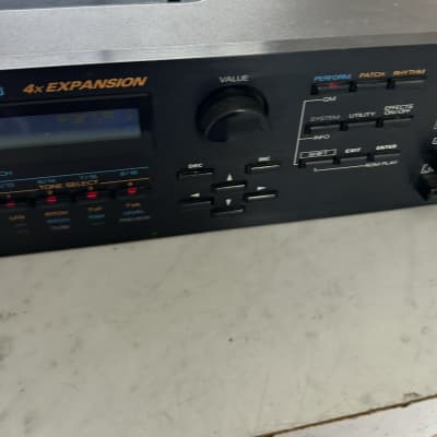 Roland JV-1080 64-Voice Synthesizer Module 1994 - 2001 - Black image 5