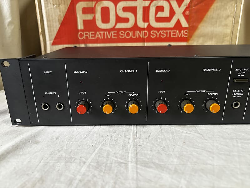 Fostex MODEL 3180 Analog Stereo Spring Reverb Rackmount Unit 