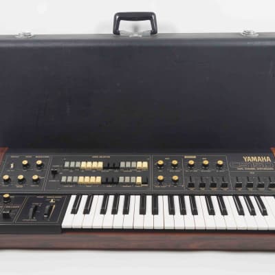 [SALE Ends Dec 23] YAMAHA CS15D Vintage Analog Synthesizer Keyboard CS-15D w/ Hard Case