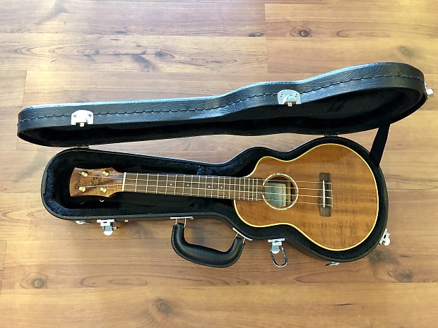 Uluru Pukana La IIC Full Koa Ukulele Reverb