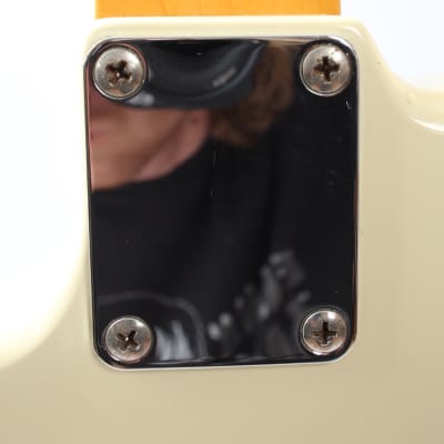 2007 Fender Jaguar '66 Reissue vintage white image 9