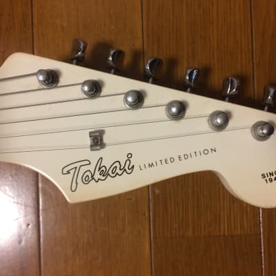 1985 Tokai Limited Edition Superstrat, MIJ, Cream with matching neck and headstock, leather gigbag Bild 11