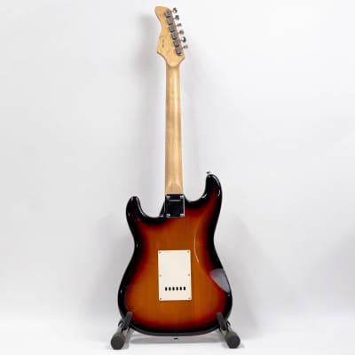 Fernandes LE-1Z Stratocaster Electric Guitar with Gigbag - Sunburst image 4