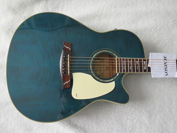 Guitar 1000 rupees best sale