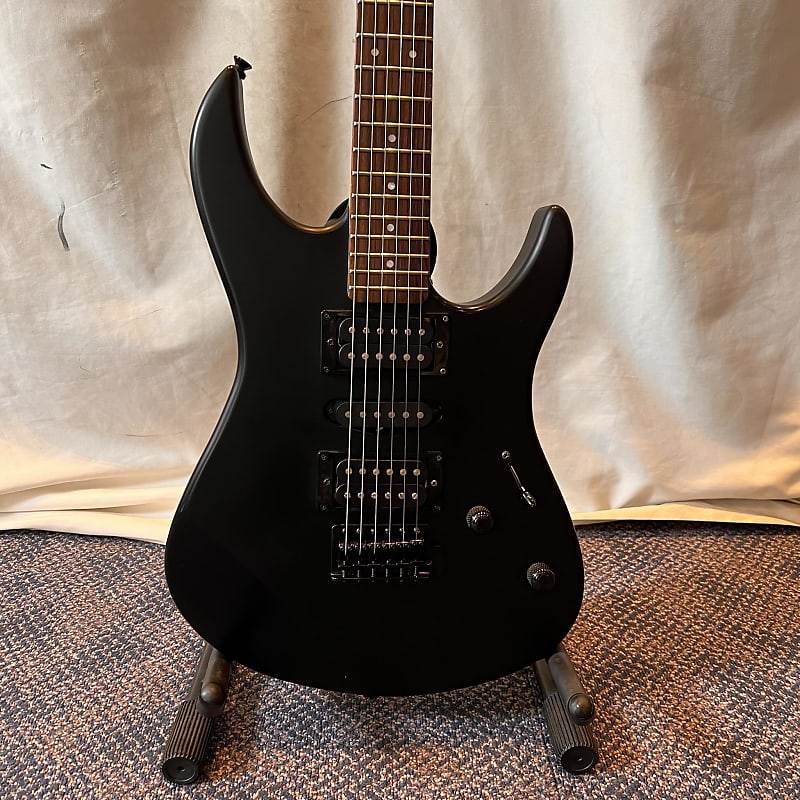 Yamaha RGX 121 SJ B/C - Black | Reverb