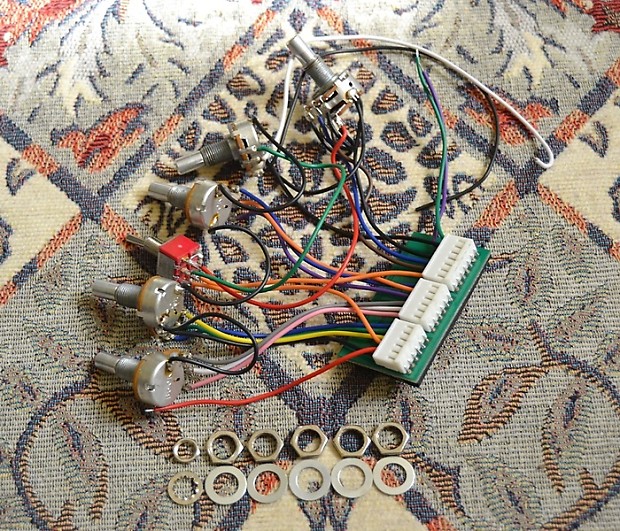 Bartolini MK1 3Band Onboard Preamp EQBIIIS w/Mid frequency Reverb