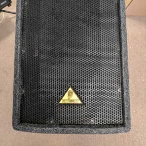Behringer F1220 Eurolive 2 Way 12