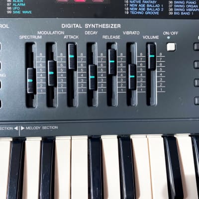 Yamaha Portasound PSS-80 - dare to be square(wave)? - YouTube