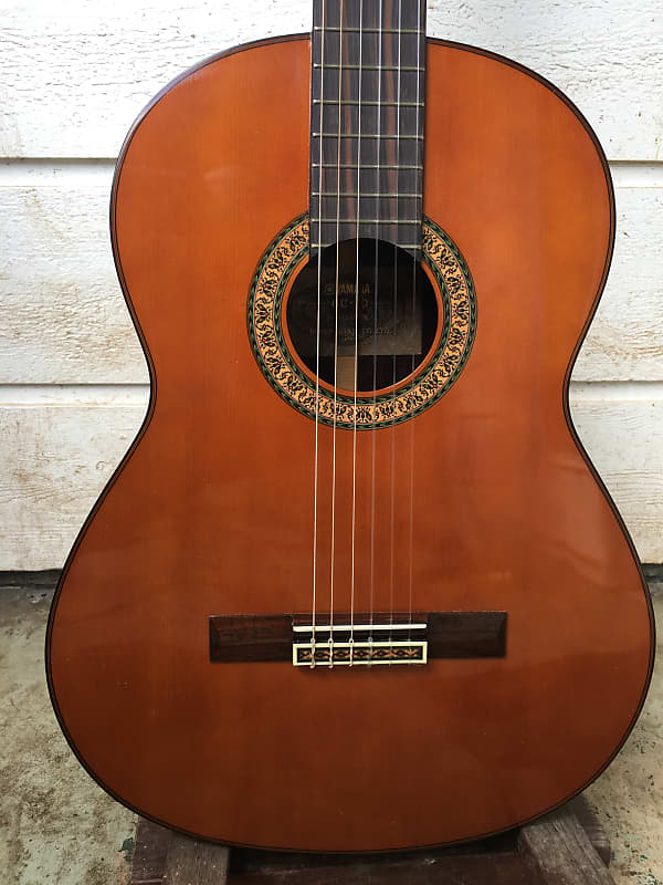 YAMAHA 1974 YAMAHA GC3D GRAND CONCERT CLASSICAL GUITAR 1974