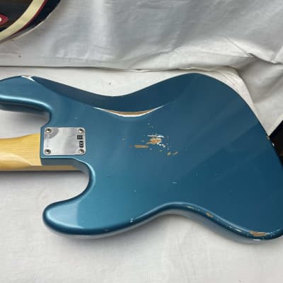 Fender Custom Shop '64 Jazz Bass Relic 4-string J-Bass with COA + Case 2023 - Ocean Turquoise / Rosewood fingerboard image 19