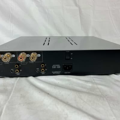 Linn Akurate Chakra C2200 Stereo Power Amplifier image 6