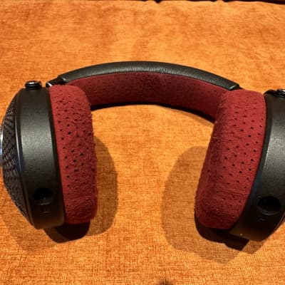 Focal Clear MG Pro 2020s - Black/Red image 10