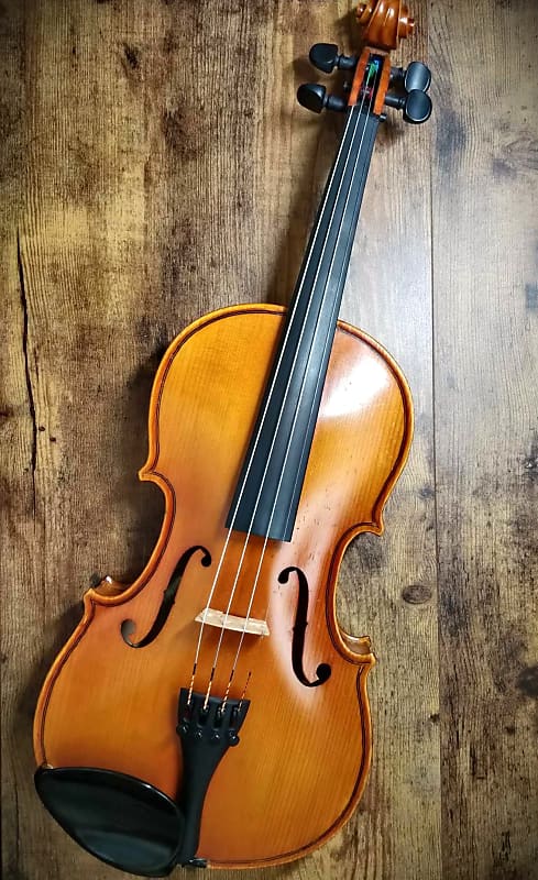 1984 Gewa Mittenwald Karwendel 4/4 Violin with Flamed Back