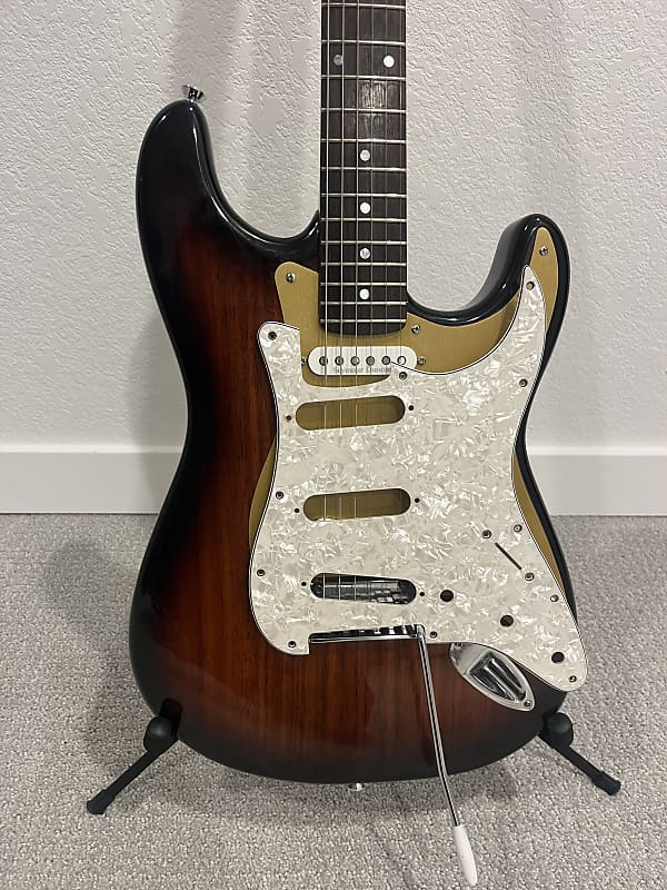 Fender Special Edition Koa Stratocaster 2006 - 2008 | Reverb