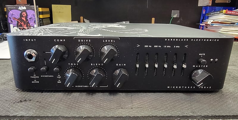 Darkglass Electronics Microtubes 900 V2 900-Watt Bass Amp