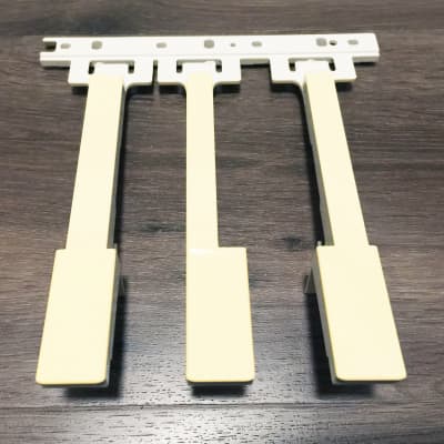 YAMAHA 3-Yellowish White D,F,A Group Key for MM6, MX49, MX61,  MOX6, MOFX6, MODX6