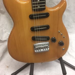 Yamaha SSC500 Electric Guitar Very nice! MIJ 1981 Natural Wood image 3