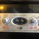 Avalon U5 Direct Box & Instrument Preamplifier W/ Rack Ears