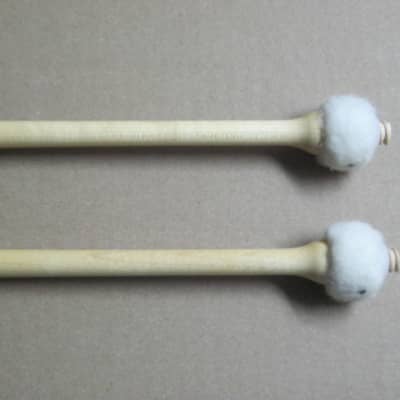 ONE pair "new" old stock (felt heads have fuziness) Regal Tip 602SG (GOODMAN # 2) TIMPANI MALLETS, STACCATO - small hard inner core covered with two layers of felt -- rock hard maple handles (shaft), includes packaging image 15
