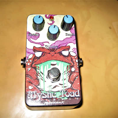 Mister V Mystic Toad Tremolo + Volume Boost Hand Made for sale