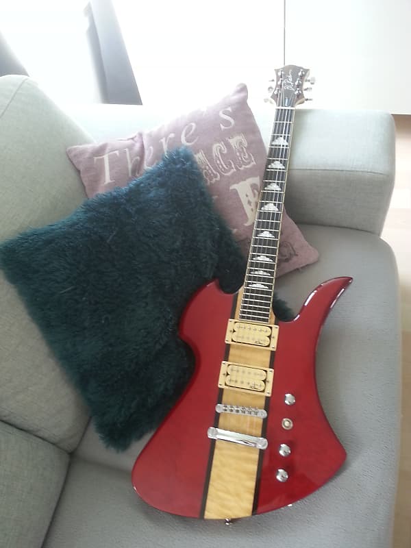 B.C. Rich Mockingbird NJ Classic series 2007 trans red | Reverb Canada