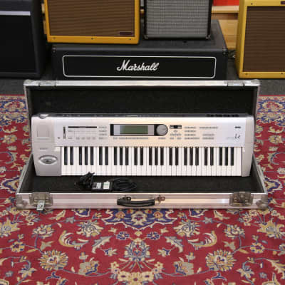 Korg Triton LE 61 Key Music Workstation **COLLECTION ONLY** - 2nd Hand
