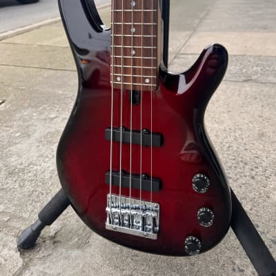 ベース YAMAHA BBX-24 Wine Red ベース YAMAHA BBX-24 Wine Red YAMAHA BBX-24 Wine Red ベース