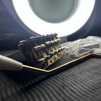 Fender USA Gold NOS Tremolo Assembly image 15