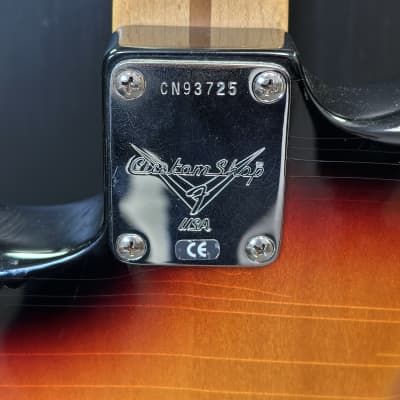 Fender Custom Shop Stratocaster - 3 Tone Sunburst image 9